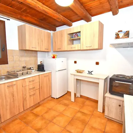 Ninas Apartment *