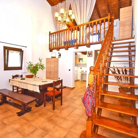 Ninas Apartment